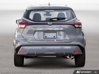 This Nissan Kicks Play has a strong Regular Unleaded I-4 1.6 L/98 engine powering this Variable tran... (image 4)