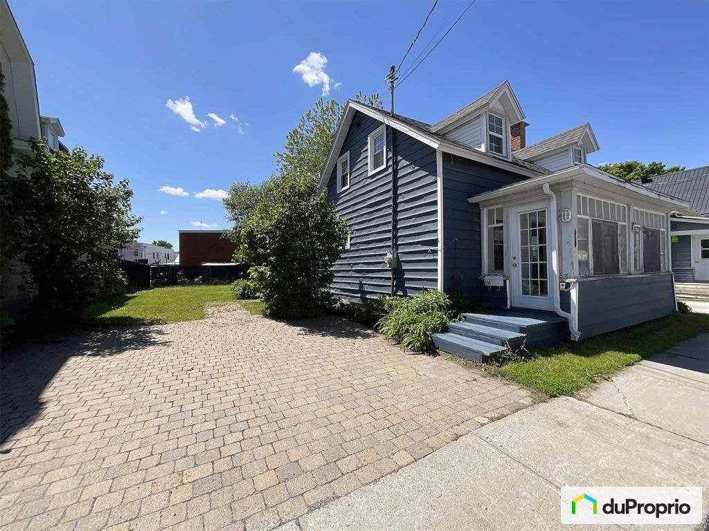 $359,000 - 1 1/2 Storey for sale in Farnham — photo 1