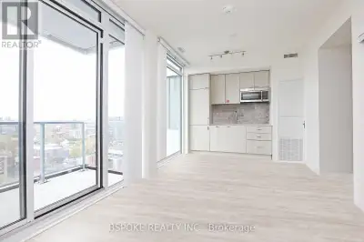 1510W - 27 BATHURST STREET Toronto (Waterfront Communities), Ont