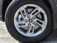 ... Engine: 2.5L GDI MPI DOHC 16-valve 4-cylinder engine Continuously Variable Valve Timing L/100Km... (image 7)