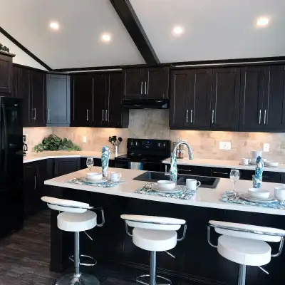 Again we have Great Deals  at Samlan Homes. 780-219-5555, View more
