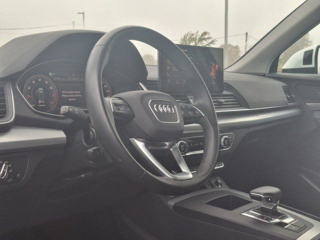2024 Audi Q5 Progressiv S-line Premium Plus Quattro | Leather in Cars & Trucks in Guelph - Image 2