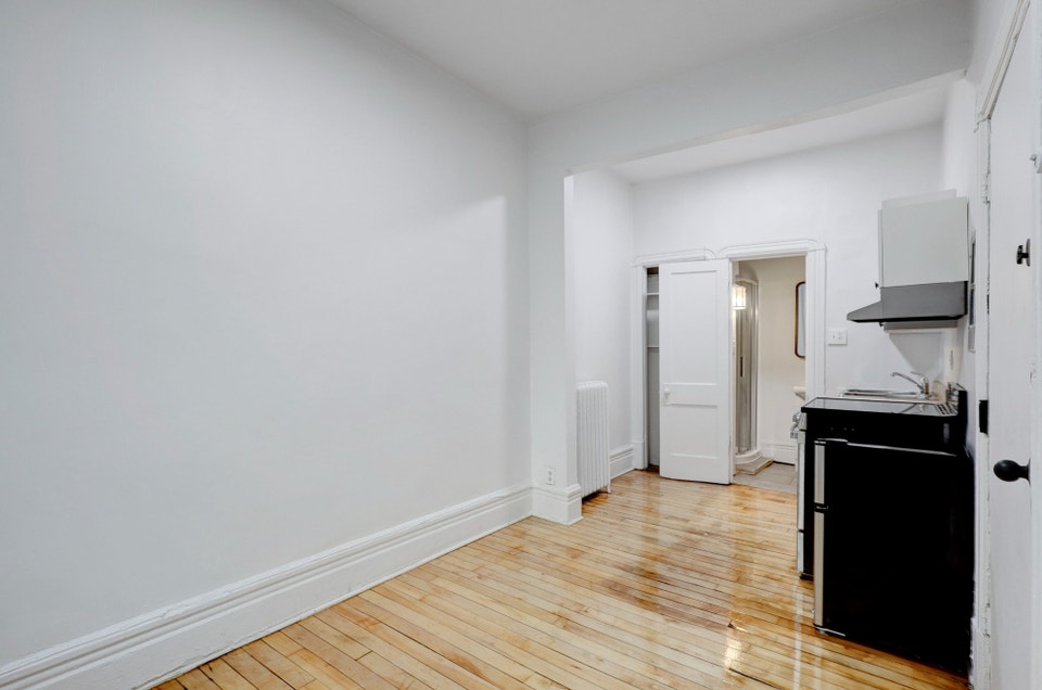 Studio - Plateau Mont-Royal - Électros inclus - Disponible 5