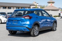 No Accidents - Heated Steering Wheel - Heated Front Seats - Backup Camera The 2024 Nissan Kicks SV i... (image 8)
