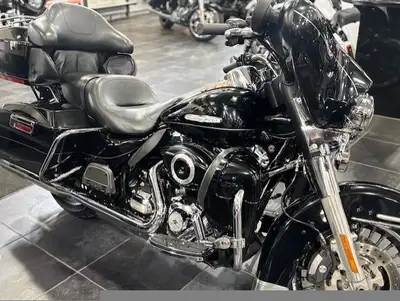Oppotunity doesn't knock it RUMBLES!!! Looking for a Have you always wanted a Harley? PRICE INCLUDES...