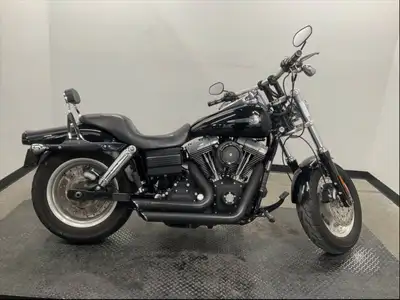 Welcome New Riders! Financing Options Available! 2011 Harley-Davidson Dyna Fat Bob This Dyna Fat Bob...