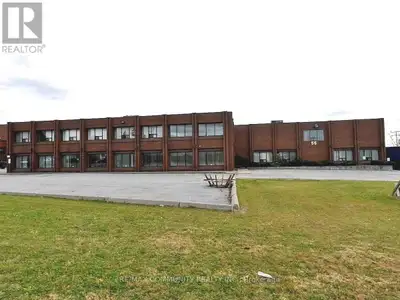 Take Advantage of this incredible Office/Industrial space in a prime Commercial location just minute...
