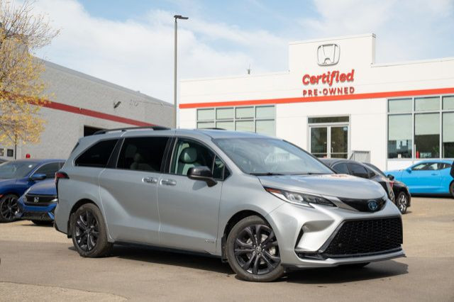 2021 Toyota Sienna XSE in Cars & Trucks in Edmonton - Image 2