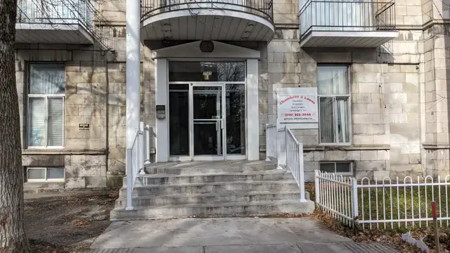 Chambre à louer, métro Atwater in Room Rentals & Roommates in City of Montréal - Image 2