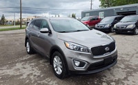 Zoomer Auto 2017 Kia Sorento AWD Comes with Heated Seats, Bluetooth, Backup Sensors, Power Windows L... (image 2)