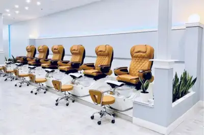 Busy Nail Salon For Sale In Abbotsford! Don' t miss this excellent opportunity to own a profitable b...