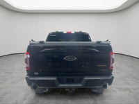 NAVIGATION, HEATED FRONT SEATS, REMOTE ENGINE START, BLIND SPOT MONITOR, LANE DEPARTURE WARNING Unco... (image 3)