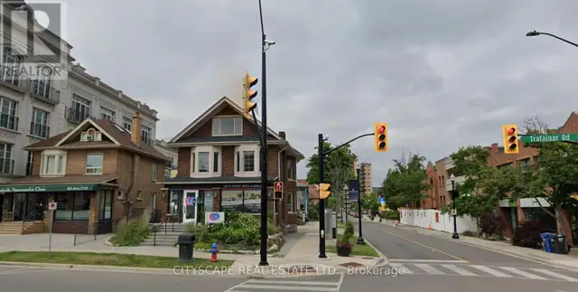 123 TRAFALGAR ROAD Oakville (OO Old Oakville), Ontario in Commercial & Office Space for Rent in Oakville / Halton Region - Image 3