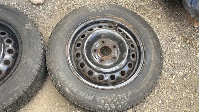 195 65 15 - RIMS AND TIRES - WINTER - HONDA ACURA in Tires & Rims in Kitchener / Waterloo - Image 6