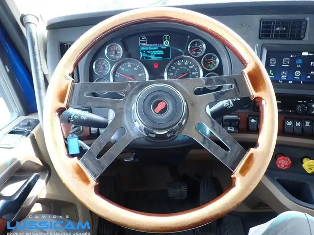 2020 Kenworth T680 in Heavy Equipment in Longueuil / South Shore - Image 15