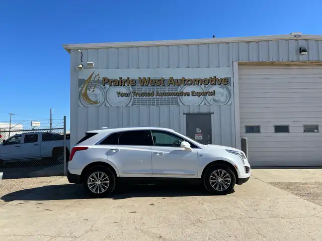 2017 Cadillac XT5 Luxury |Reverse Camera | Command Start605486121642240003