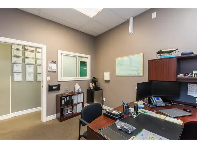 101C 30701 SIMPSON ROAD Abbotsford, British Columbia in Commercial & Office Space for Rent in Abbotsford - Image 41