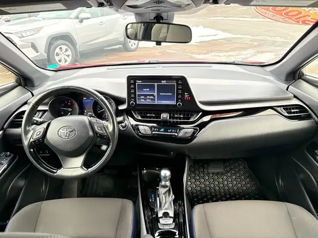 2021 Toyota C-HR XLE Premium Remote Starter! Backup Camera! H... in Cars & Trucks in Moncton - Image 14