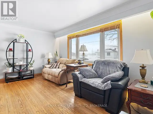 251 CLARKE STREET Port Colborne (Killaly East), Ontario in Houses for Sale in St. Catharines - Image 5