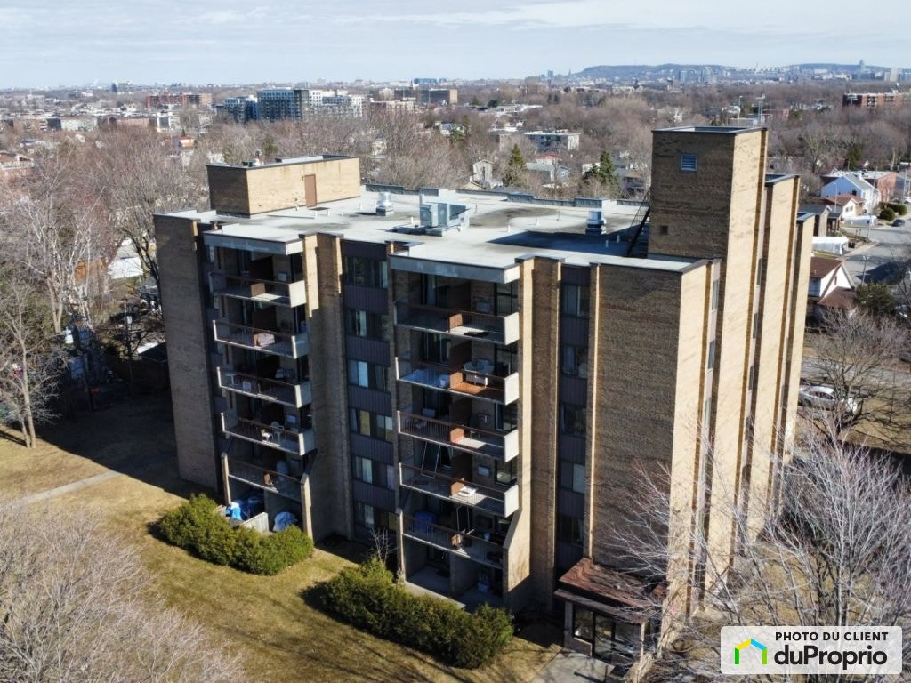 $269,900 - Condominium for sale in Laval-des-Rapides — photo 1
