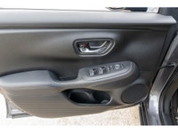 RELAIABLE COMFORT AND ECONOMY BY HONDA - Automatic Climate Control with Air-Filtration System - Hand... (image 6)