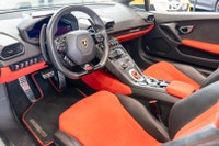 LP610-4, AWD, V10 POWER, ICONIC LAMBORGHINI PERFORMANCE & MORE! Engine: 5.2L Naturally Aspirated V10... (image 2)