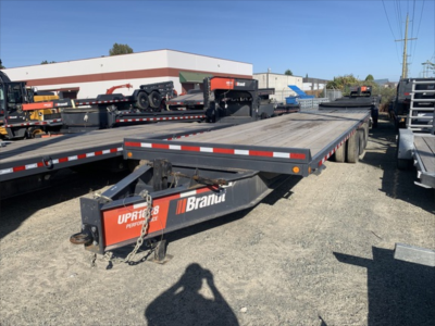 Hours: 1 | Location: Surrey, BC, CA | Attachments: Pintle Hitch; Powertrain: Spring Suspension; Powe...
