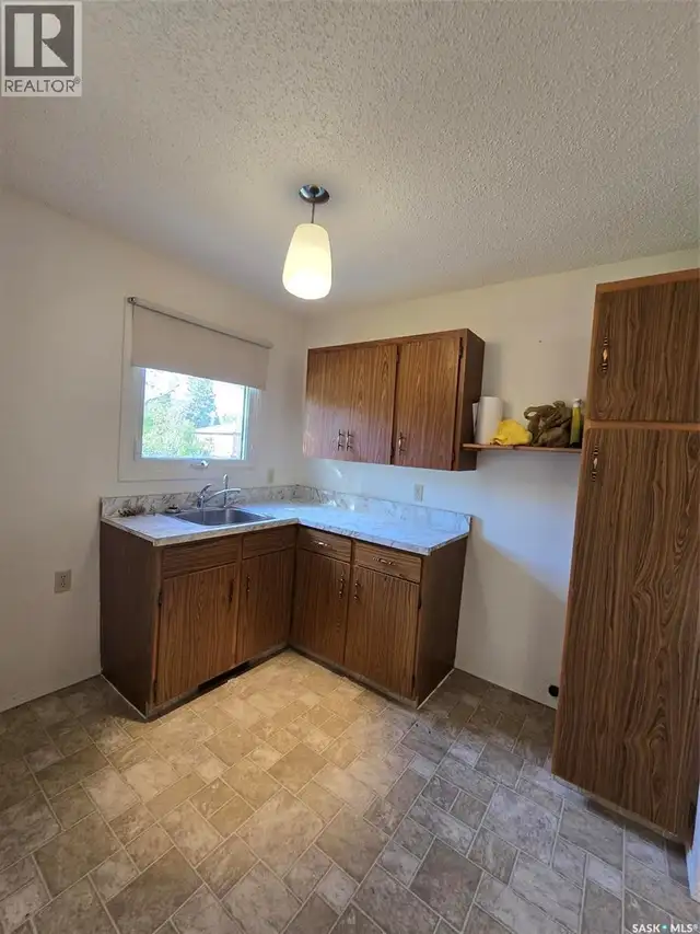 413 - 415 Calgary STREET Broadview, Saskatchewan in Houses for Sale in Regina - Image 16
