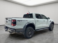 NAVIGATION, LEATHER SEATS, ADAPTIVE CRUISE CONTROL, HEATED FRONT SEATS, PREMIUM SOUND SYSTEM, LED HE... (image 5)