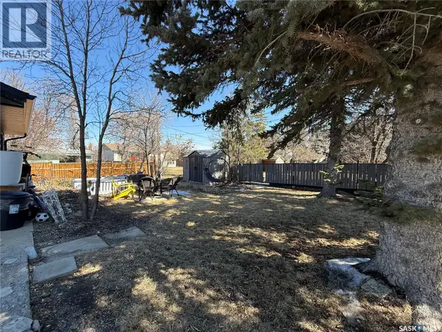 201 4th AVENUE SE Eston, Saskatchewan in Houses for Sale in Swift Current - Image 36