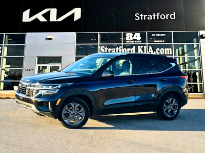 Sunroof, Heated Steering Wheel, Heated Seats, Apple CarPlay, Android Auto! "Stratford Kia Used Cars...