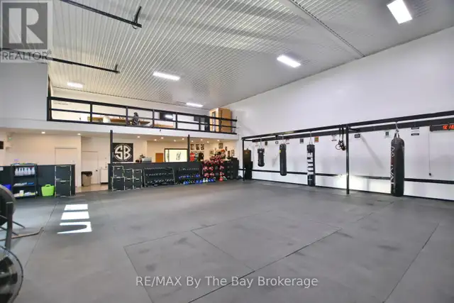 3 - 23 STEWART ROAD Collingwood, Ontario in Commercial & Office Space for Rent in Oakville / Halton Region - Image 22