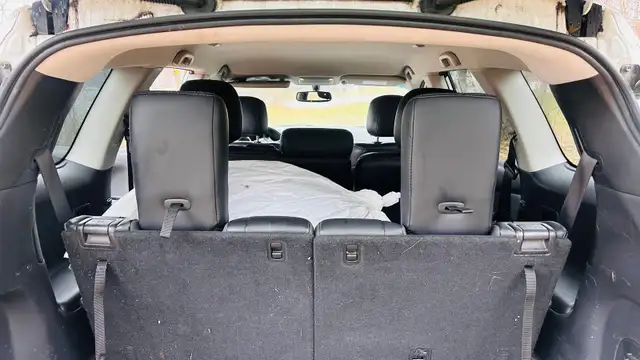 2016 Nissan Pathfinder S in Cars & Trucks in Oakville / Halton Region - Image 13