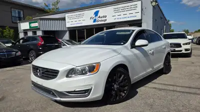 Fully loaded, cold a/c, Accident Alert, Lane Departure, P-Moon, Navi, Cam, Sat. Sirius & lots more....