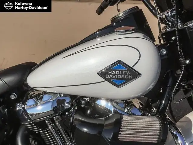2025 Harley-Davidson Softail FLHC - Heritage Classic in Street, Cruisers & Choppers in Kelowna - Image 10