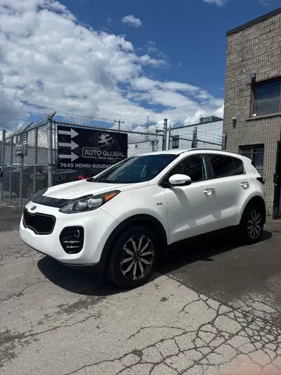 Auto Global - Montréal 2017 Kia Sportage Caméra de Recule Sieges Chauffants Air Climatisée, Mags Gro...