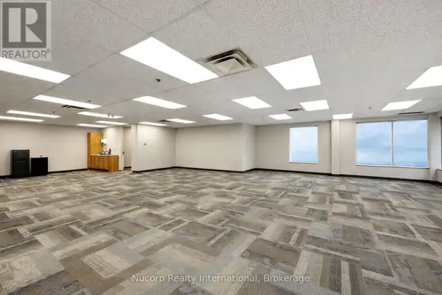 UNIT #200 - 2709 COVENTRY ROAD Oakville (WP Winston Park), Ontar in Commercial & Office Space for Rent in Oakville / Halton Region - Image 10