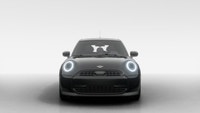 MINI Laval vous présente la puissante et pratique *MINI Cooper C 5 portes 2026*. Grâce ? sa disposit... (image 2)