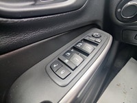 This Jeep Cherokee Sport 4x4 delivers a Regular Unleaded I-4 2.4 L/144 engine powering this Automati... (image 7)