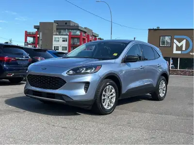 Double L Motors Ltd. For Sale: 2022 Ford Escape SE AWD Looking for a fuel-efficient, modern SUV with...
