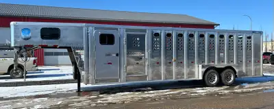 2025 MERRITT STOCK COMBO TRAILER blow out sale The Merritt Lariat Horse Trailer is built for horse o...