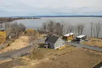 Élégante maison avec accès privilégié au Lac Champlain