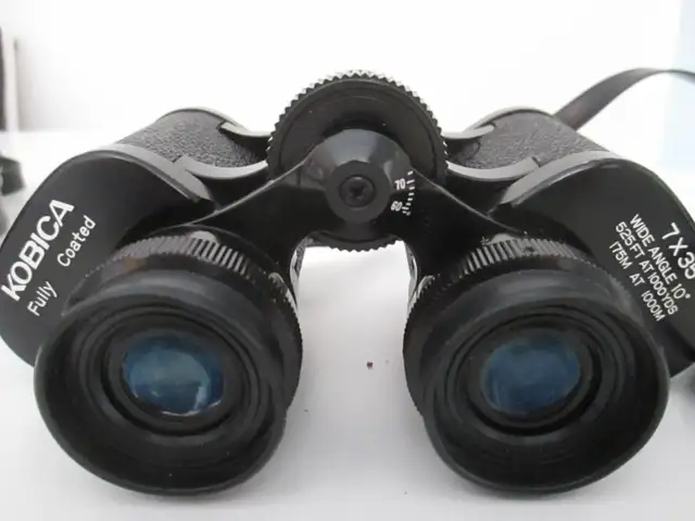 Binoculars475931826077706245