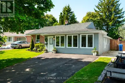 Welcome to 77 Zina Street, a charming bungalow located on one of Orangeville's most sought-after str...