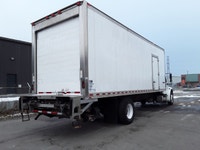 2018 Freightliner M2 106 Ryder Stock ID: 803745 Transmission Type/Speed: AUTO 6 Engine: DIESEL B6.7... (image 5)