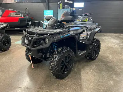 2021 CAN-AM OUTLANDER XT 1000 ATV STOCK #A064528 91HP ROTAX ENGINE 5251 O.D.O CVT TRANSMISSION TRI-M...