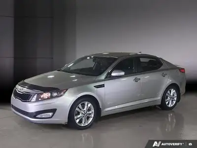 2013 Kia Optima La Kia Optima 2013 se démarque par son design audacieux et moderne, qui lui donne un...