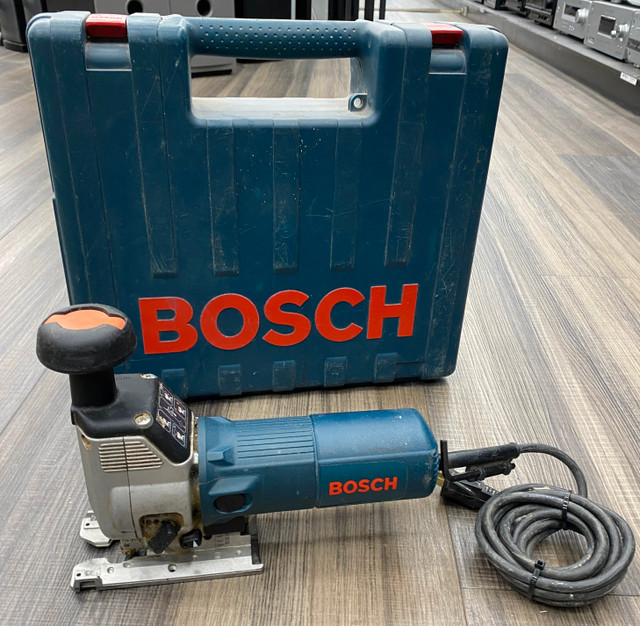 Bosch 1584AVS Variable Speed Barrel Grip Jig Saw in Power Tools in City of Toronto