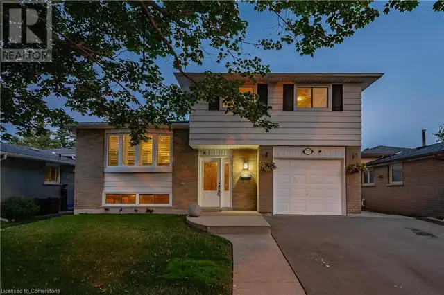 758 KUMMER Crescent Cambridge, Ontario62865714147458123
