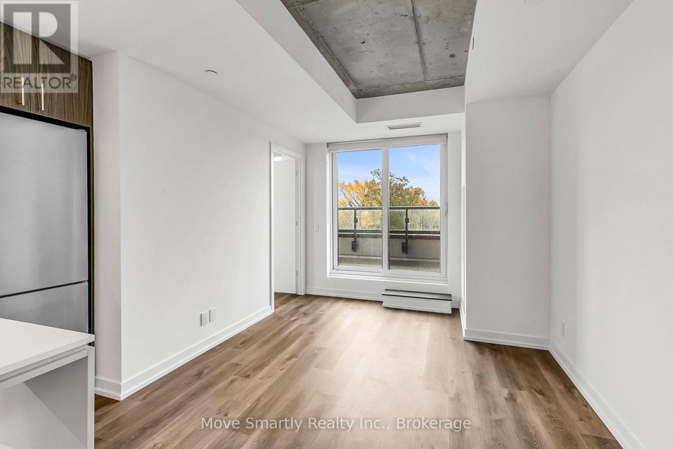 509 - 115 LARCHMOUNT AVENUE Toronto (South Riverdale), Ontario 4